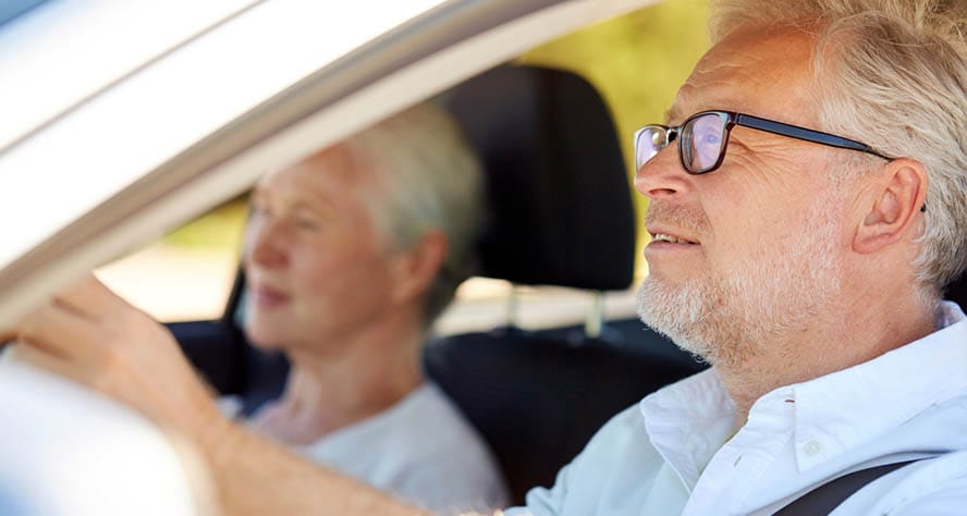 Handige apps voor senioren op reis