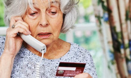 Laat je niet oplichten aan de telefoon. Herken de gevaren